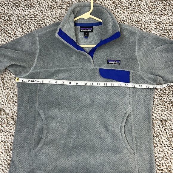 PATAGONIA PULLOVER Grey Cobalt Blue 1/4 Snap Button Fleece Jacket Size Small - Picture 12 of 15